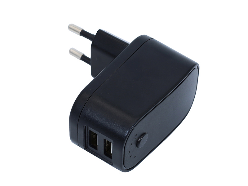 充電器